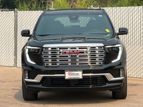 New 2026 GMC Acadia Denali w/ Super Cruise Package FWD image 6