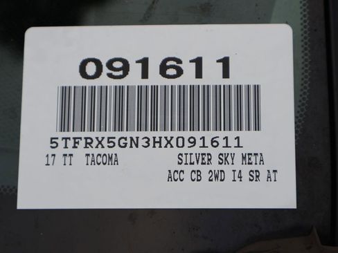 Certified 2017 Toyota Tacoma SR image 7