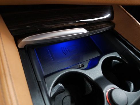 Used 2021 BMW 540i xDrive 540i xDrive w/ M Sport Package image 33