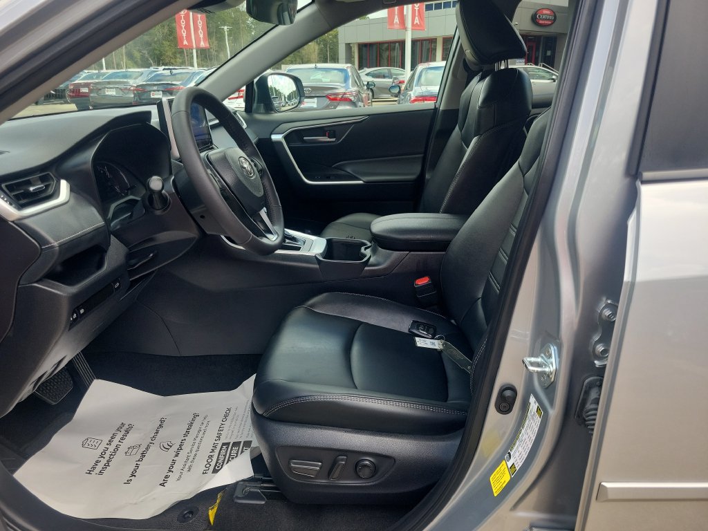Certified 2025 Toyota RAV4 XLE Premium FWD image 15
