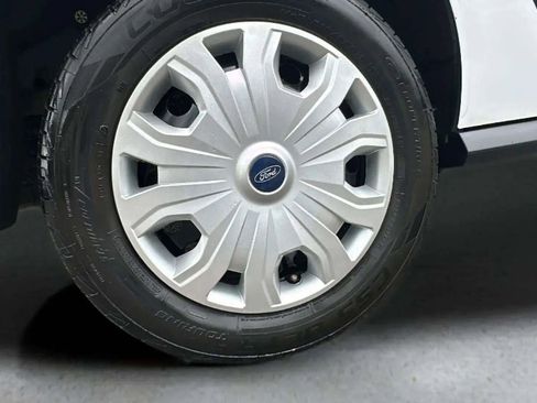 Used 2019 Ford Transit Connect XL image 34