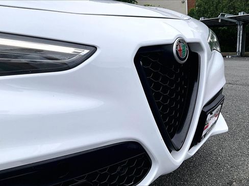 Used 2022 Alfa Romeo Stelvio Sprint AWD/4WD image 28