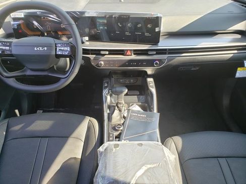 New 2026 Kia Sorento S w/ S Panoramic Sunroof Package AWD/4WD image 8