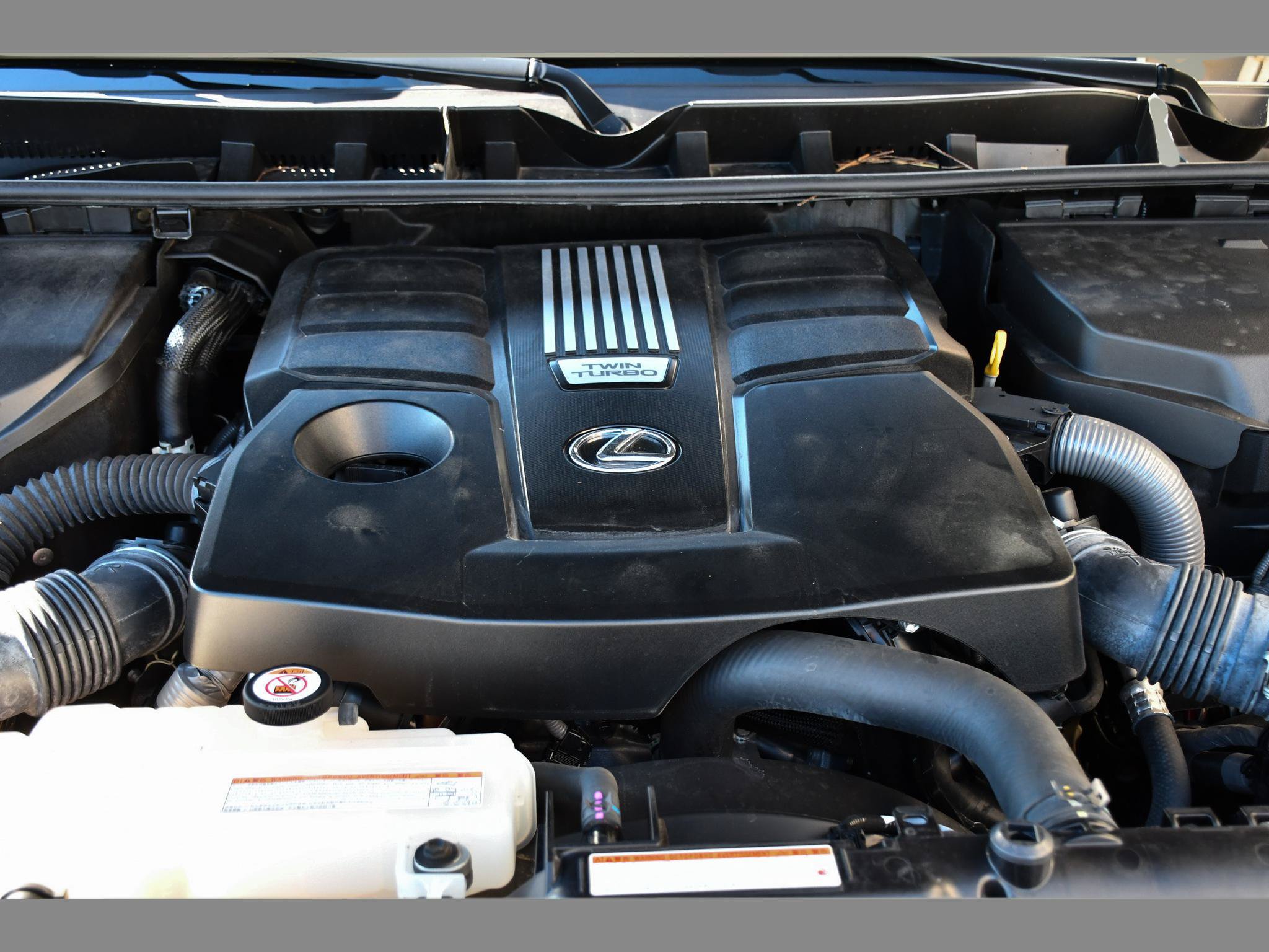 Used 2024 Lexus LX 600 F Sport AWD/4WD image 23