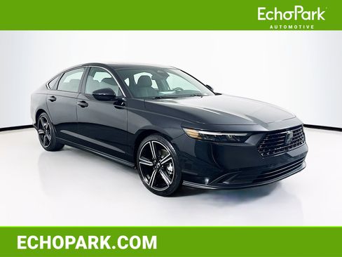 Used 2023 Honda Accord Sport image 1