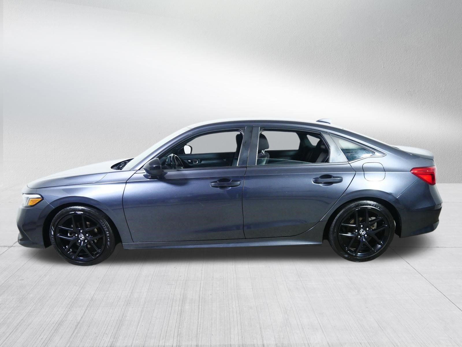 Used 2022 Honda Civic Sport image 4
