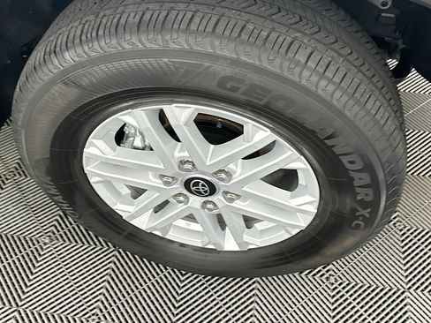 Used 2024 Toyota Tundra SR5 image 11