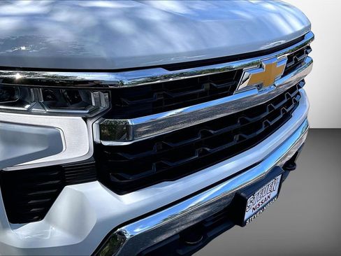 Used 2025 Chevrolet Silverado 1500 LT w/ All Star Edition Plus AWD/4WD image 32