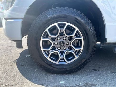 Used 2021 Ford F150 XL w/ STX Appearance Package AWD/4WD image 9