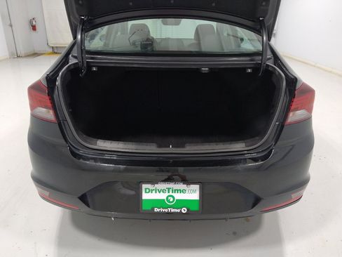 Used 2020 Hyundai Elantra Limited w/ Ultimate Package 03 FWD image 29
