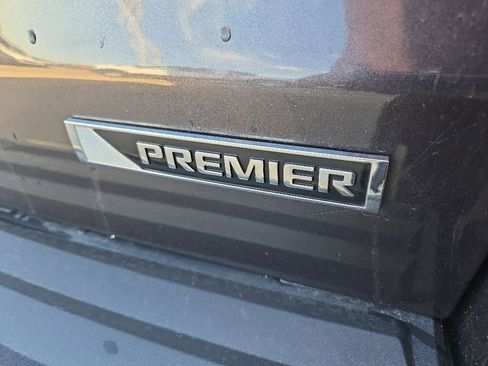 Used 2018 Chevrolet Tahoe Premier AWD/4WD image 20