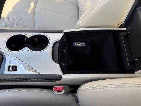 Used 2022 INFINITI Q50 Luxe w/ Cargo Package image 33