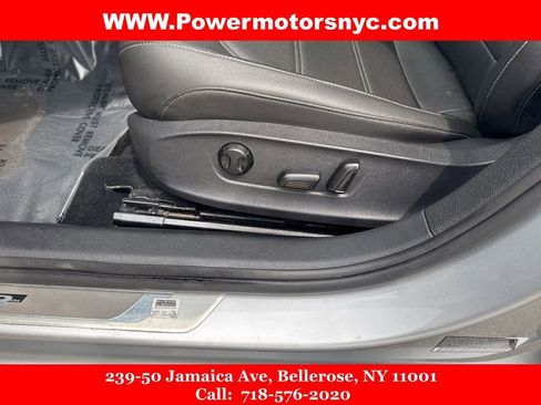 Used 2020 Volkswagen Passat 2.0T R-Line image 29