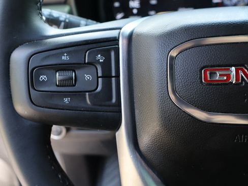 Used 2023 GMC Yukon SLT RWD image 33