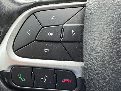 Used 2020 Jeep Compass Latitude w/ Popular Equipment Group image 28