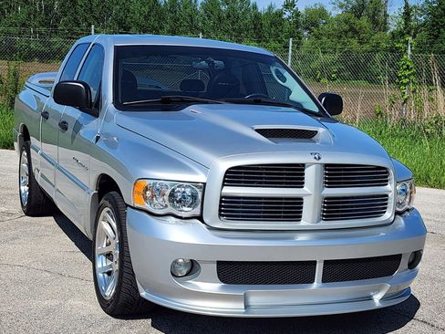 Used 2005 Dodge Ram 1500 Truck 2WD Quad Cab image 5