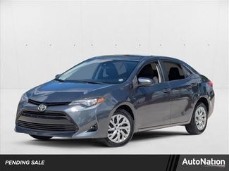 Used 2017 Toyota Corolla LE image 1