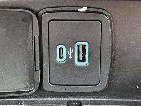 Certified 2023 Ford Bronco Big Bend image 22