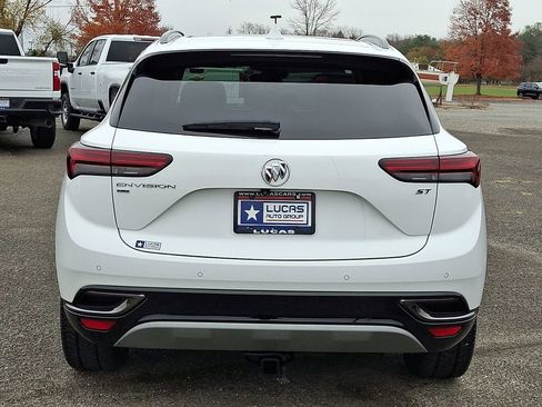 Used 2021 Buick Envision Essence w/ Sport Touring Package image 10