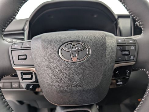 New 2026 Toyota Camry SE image 19