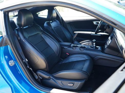 Used 2019 Ford Mustang Coupe w/ Ecoboost Performance Package RWD image 13