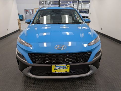 Used 2023 Hyundai Kona SEL w/ Cargo Package AWD/4WD image 2
