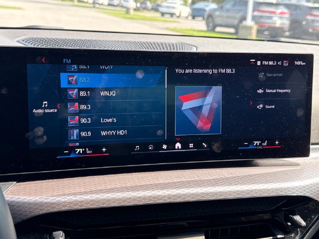 Used 2025 BMW M2 w/ Lighting Package RWD image 28
