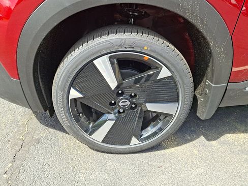 New 2026 Nissan Kicks SR FWD image 4