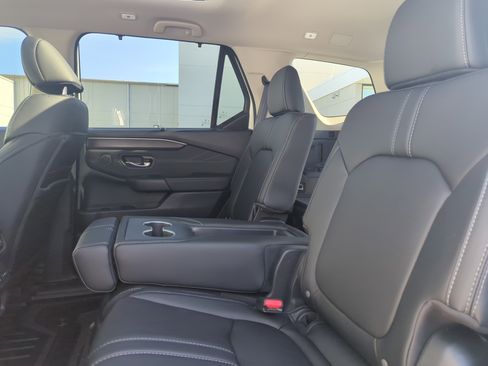 New 2026 Honda Pilot Touring image 19