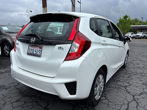 Used 2017 Honda Fit LX image 3