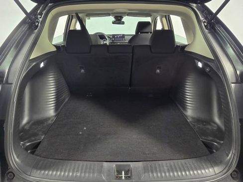 Used 2025 Honda HR-V LX image 26