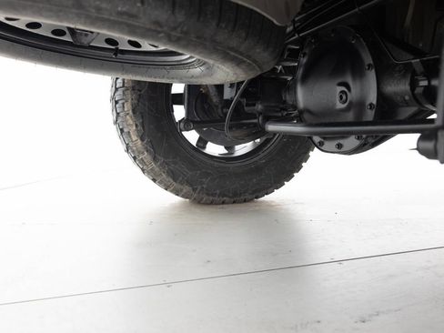 Used 2018 Chevrolet Tahoe LT image 23