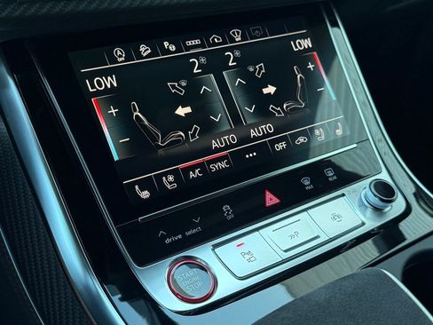 Certified 2024 Audi RS Q8 4.0T w/ Black Optic Package image 43