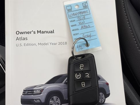 Used 2018 Volkswagen Atlas SEL FWD image 35