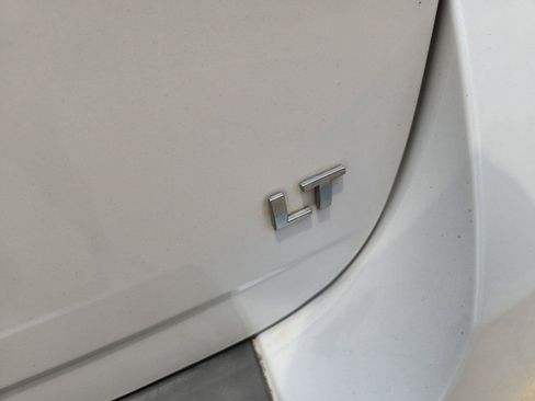 Used 2017 Chevrolet Equinox LT w/ Convenience Package FWD image 31