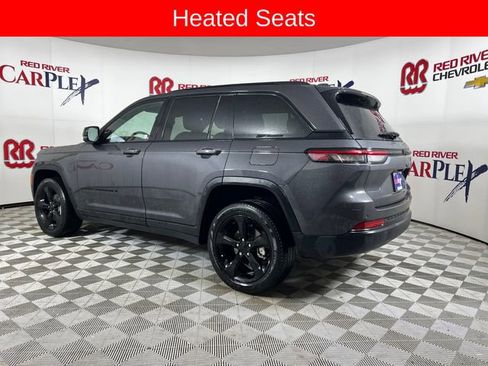 Used 2024 Jeep Grand Cherokee Limited w/ Black Appearance Package RWD image 7