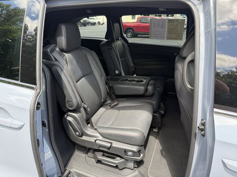 Used 2025 Honda Odyssey Sport-L image 13