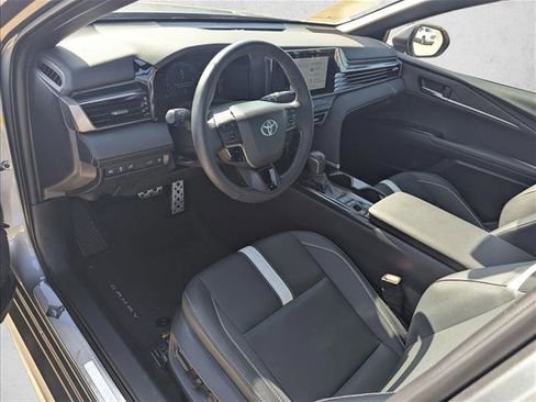 Certified 2025 Toyota Camry SE image 9