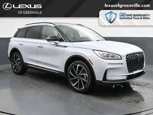 Used 2025 Lincoln Corsair Reserve FWD image 1