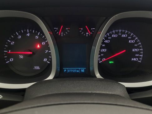 Used 2017 Chevrolet Equinox LS FWD image 23