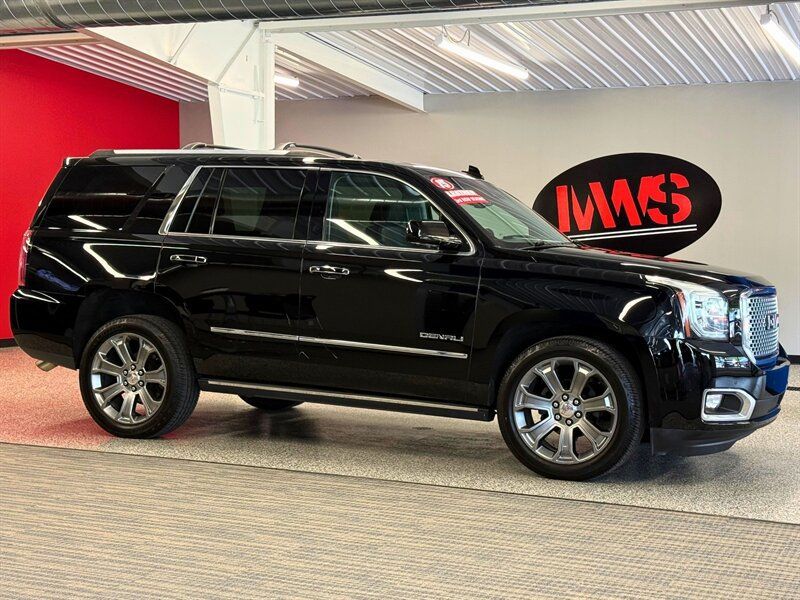 Used 2015 GMC Yukon Denali w/ Premium Package AWD/4WD image 1
