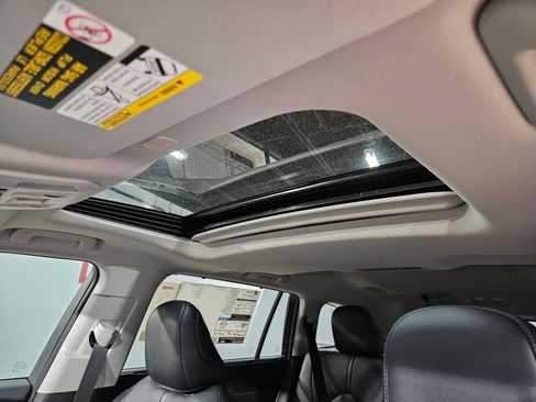 New 2026 Toyota Highlander Limited AWD/4WD image 13
