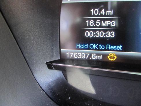 Used 2017 Ford Explorer Limited image 50