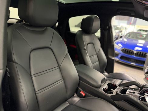 Used 2021 Porsche Cayenne S AWD/4WD image 35