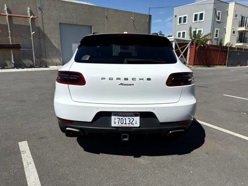 Used 2018 Porsche Macan Sport Edition AWD/4WD image 5