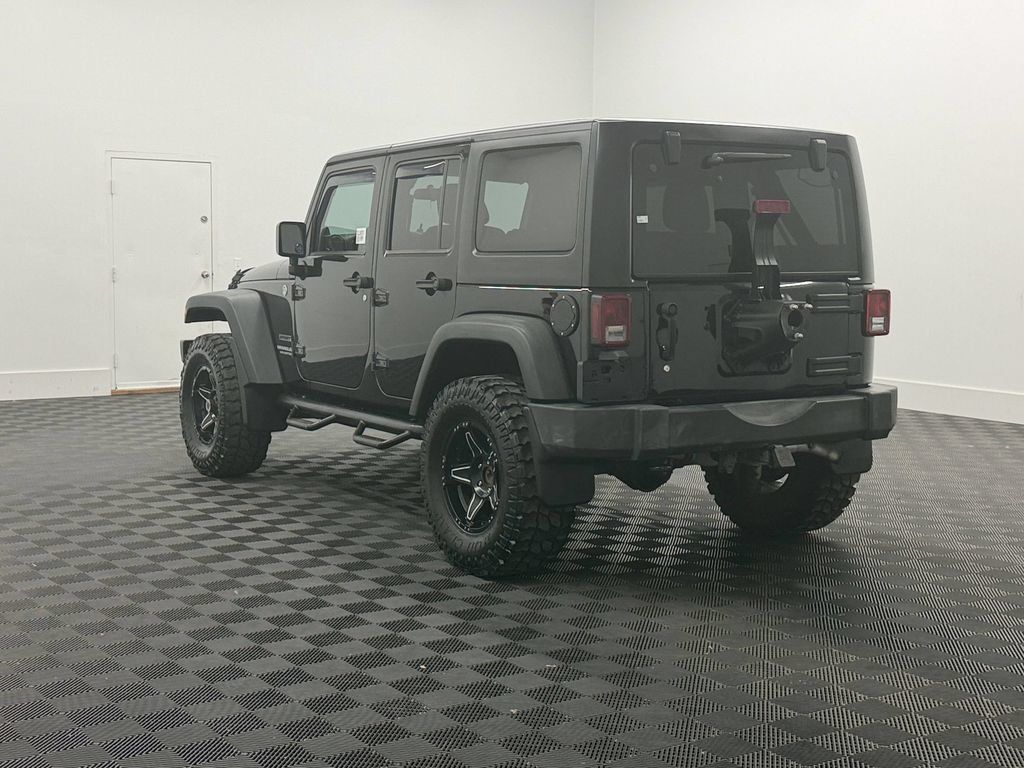 Used 2012 Jeep Wrangler Unlimited Sport w/ PWR Convenience Group AWD/4WD image 3