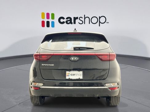 Used 2022 Kia Sportage LX image 4