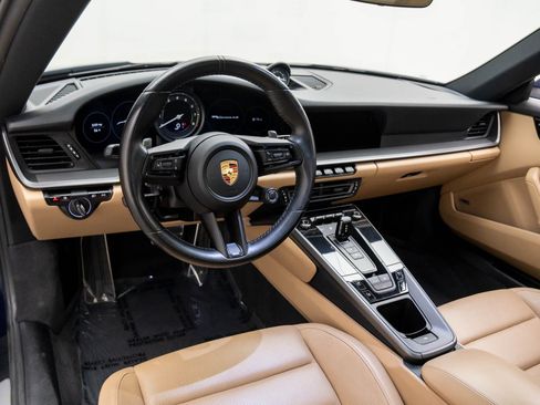 Certified 2020 Porsche 911 Carrera 4S image 11