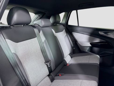 New 2026 Volkswagen ID.4 Pro image 26