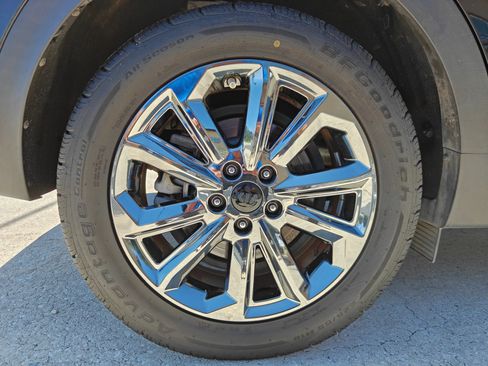 Used 2021 Kia Sportage S w/ S FWD Premium Package image 19